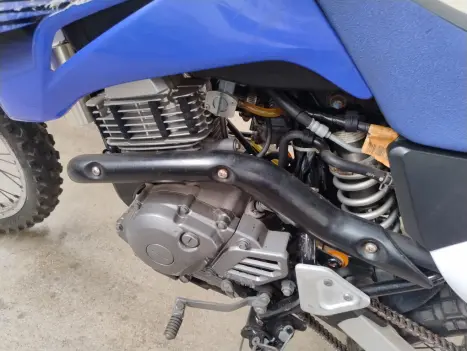 YAMAHA TTR 125 E, Foto 7