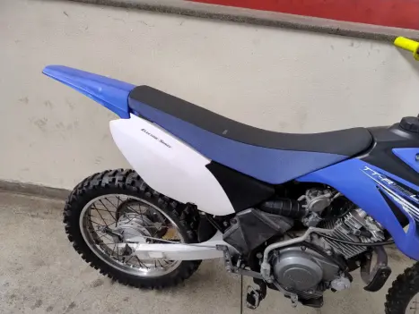 YAMAHA TTR 125 E, Foto 9
