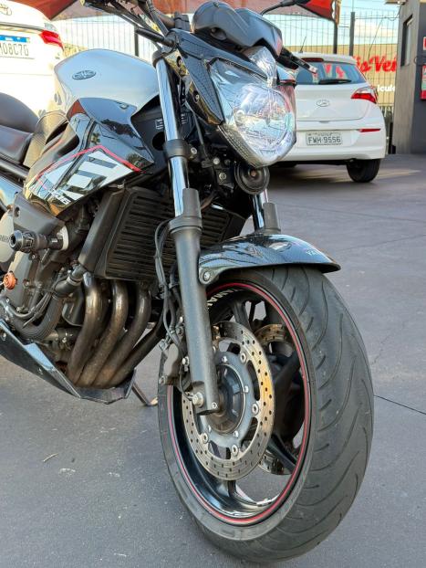 YAMAHA XJ6 600 F, Foto 3