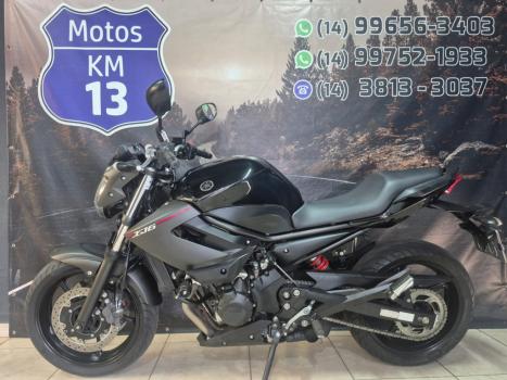 YAMAHA XJ6 600 N, Foto 2
