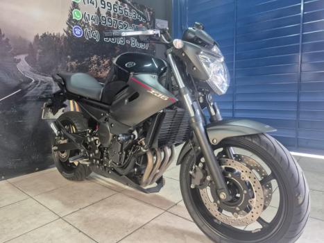 YAMAHA XJ6 600 N, Foto 3