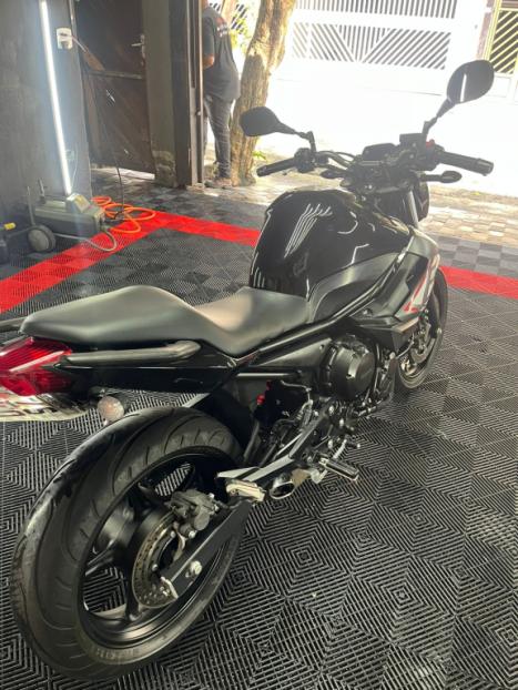 YAMAHA XJ6 600 N, Foto 8