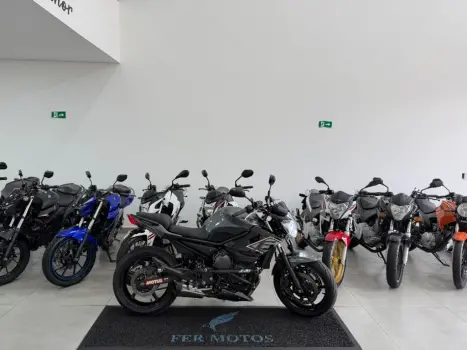 YAMAHA XJ6 600 N, Foto 1