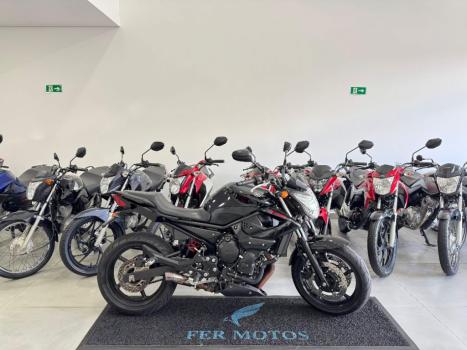 YAMAHA XJ6 600 N, Foto 1