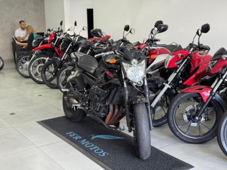 YAMAHA XJ6 600 N, Foto 2