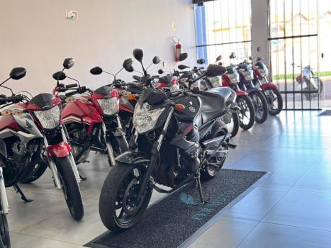 YAMAHA XJ6 600 N, Foto 3