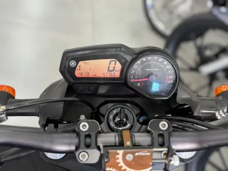 YAMAHA XJ6 600 N, Foto 8