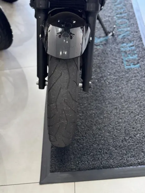 YAMAHA XJ6 600 N, Foto 9