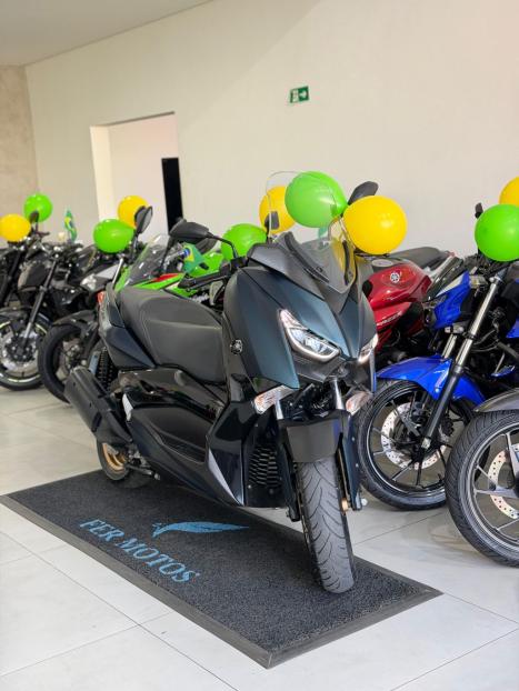 YAMAHA XMax 160 , Foto 7