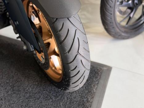 YAMAHA XMax 160 , Foto 9