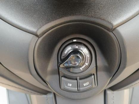 YAMAHA Xmax 250 , Foto 8 YAMAHA Xmax 250 , Foto 8