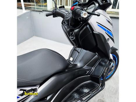 YAMAHA Xmax 250 , Foto 5