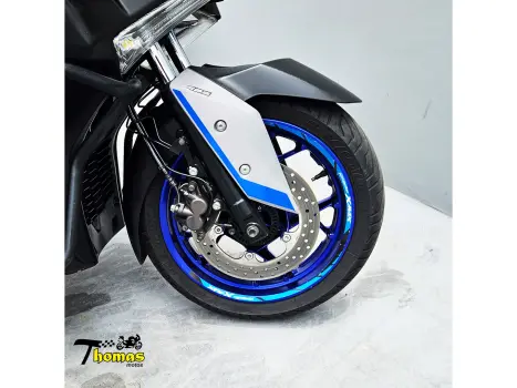 YAMAHA Xmax 250 , Foto 8