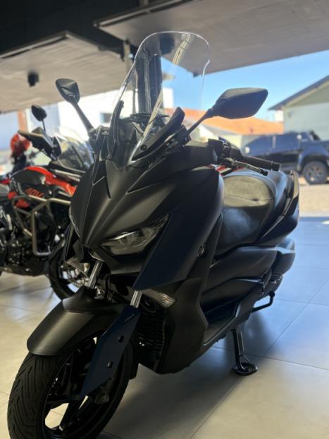YAMAHA Xmax 250 , Foto 3