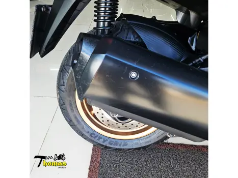 YAMAHA Xmax 250 , Foto 8