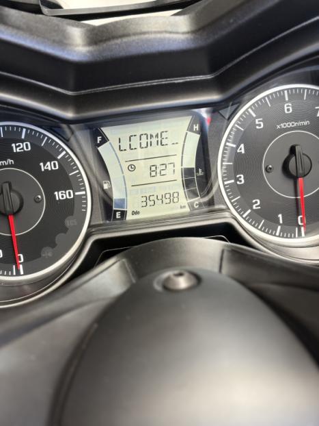 YAMAHA Xmax 250 , Foto 3