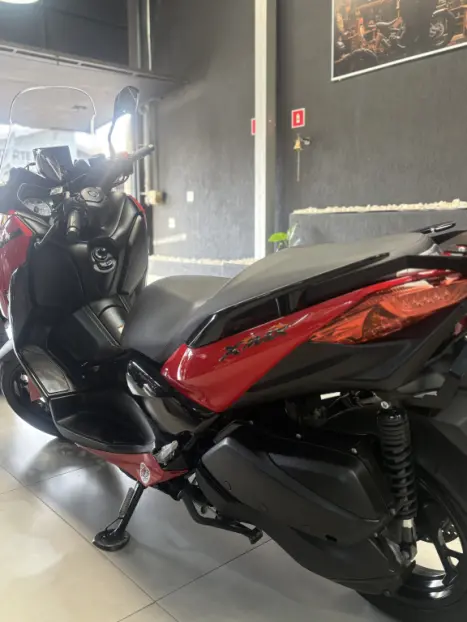 YAMAHA XMax 250 , Foto 3