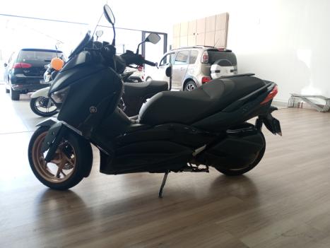 YAMAHA XMax 250 , Foto 3