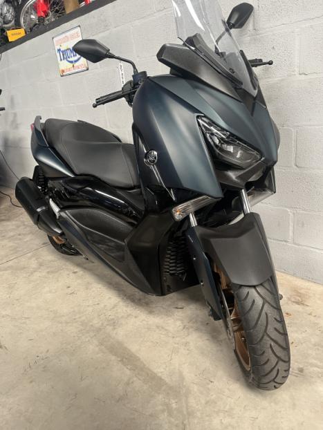 YAMAHA XMax 250 , Foto 2