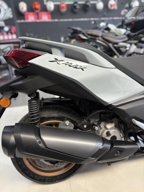 YAMAHA XMax 300 , Foto 6