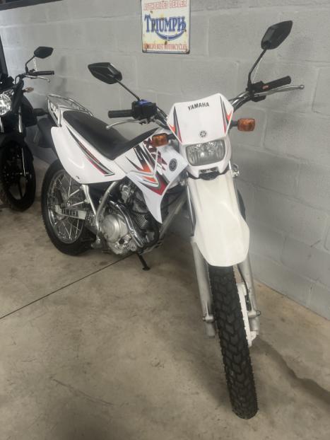 YAMAHA XTZ 125 E, Foto 2