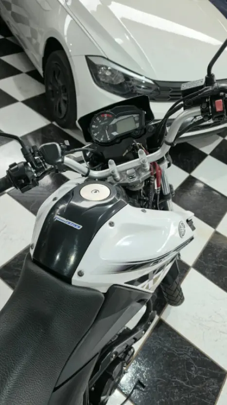 YAMAHA XTZ 150 Crosser S, Foto 4