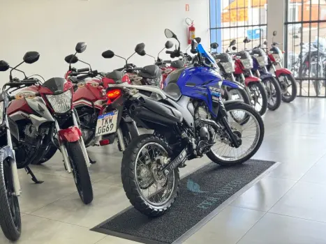 YAMAHA XTZ 250 LANDER, Foto 6