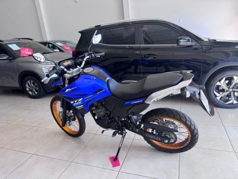 YAMAHA XTZ 250 LANDER, Foto 4
