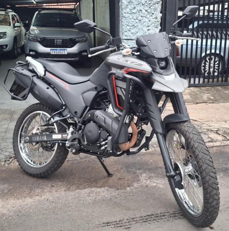 YAMAHA XTZ 250 LANDER, Foto 2