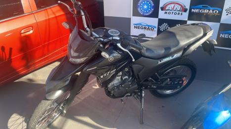 YAMAHA XTZ 250 LANDER, Foto 2