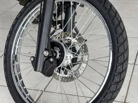 YAMAHA XTZ 250 LANDER, Foto 7