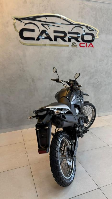 YAMAHA XTZ 250 LANDER, Foto 5