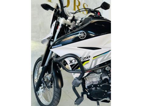 YAMAHA XTZ 250 LANDER, Foto 10