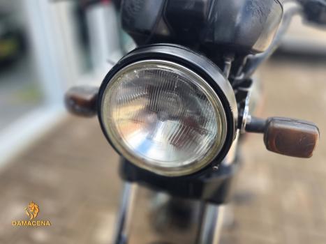 YAMAHA YBR 125 , Foto 2