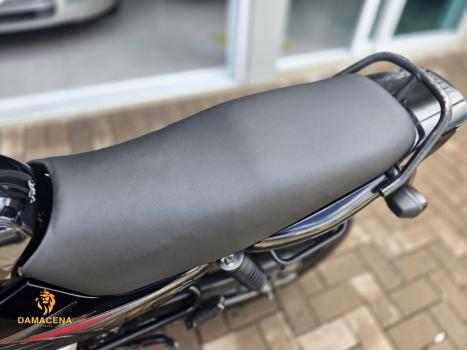 YAMAHA YBR 125 , Foto 7