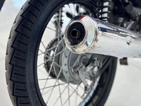 YAMAHA YBR 125 K, Foto 7