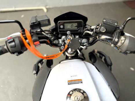 YAMAHA YBR 150 FACTOR ED FLEX, Foto 3