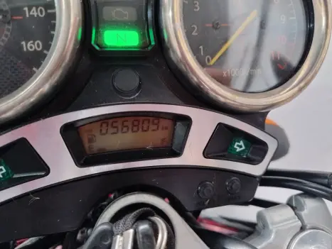 YAMAHA YS Fazer 250 , Foto 8