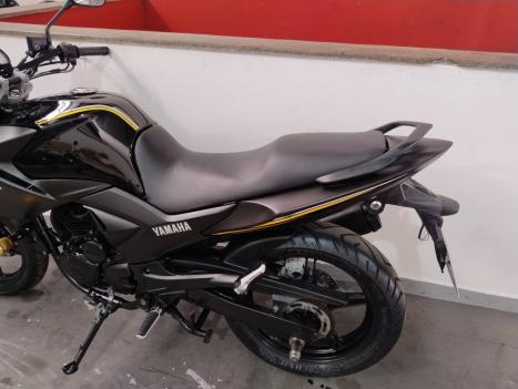 YAMAHA YS Fazer 250 LIMITED EDITION, Foto 6