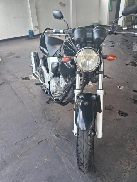 YAMAHA YS Fazer 250 , Foto 3