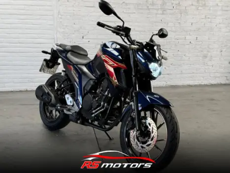 YAMAHA YS Fazer 250 BLUE FLEX, Foto 1