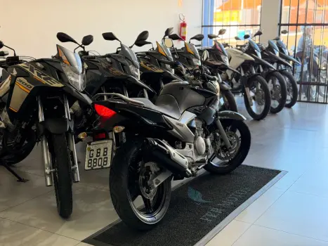 YAMAHA YS Fazer 250 BLUE FLEX, Foto 4