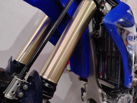 YAMAHA YZ 450 F , Foto 4