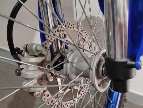 YAMAHA YZ 450 F , Foto 12