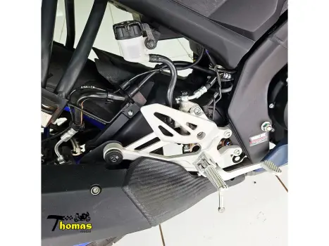 YAMAHA YZF R15 150 ABS, Foto 9