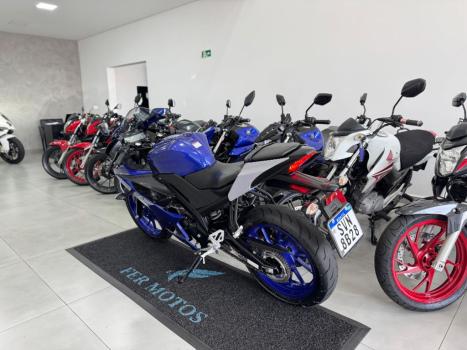 YAMAHA YZF R15 150 ABS, Foto 5