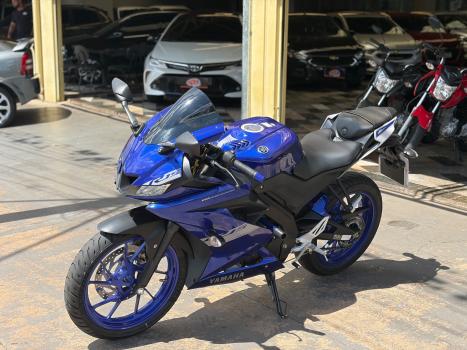 YAMAHA YZF R15 150 ABS, Foto 5