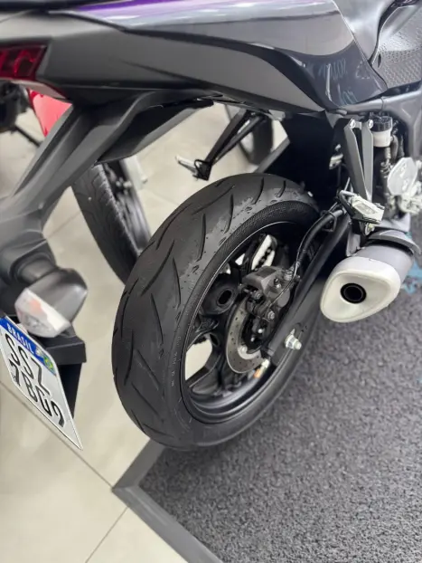 YAMAHA YZF R3 300 , Foto 9