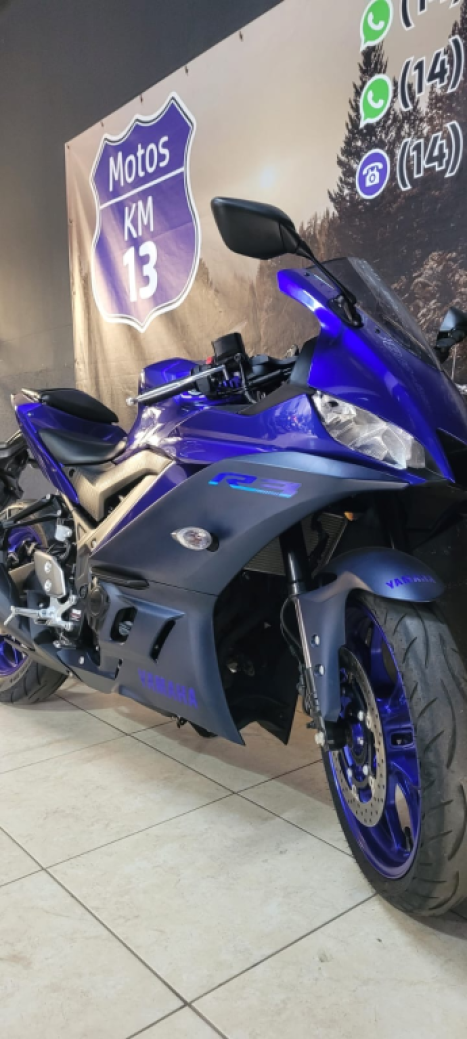 YAMAHA YZF R3 320 ABS, Foto 2