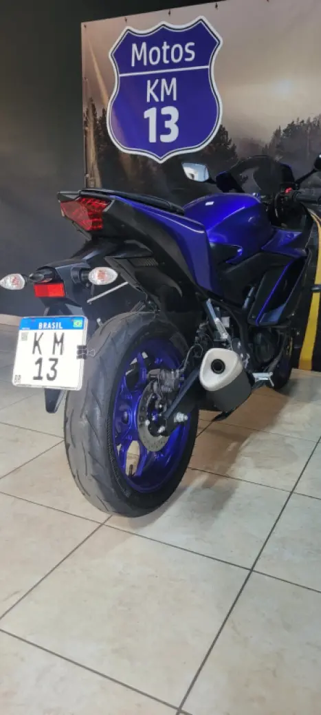 YAMAHA YZF R3 320 ABS, Foto 7